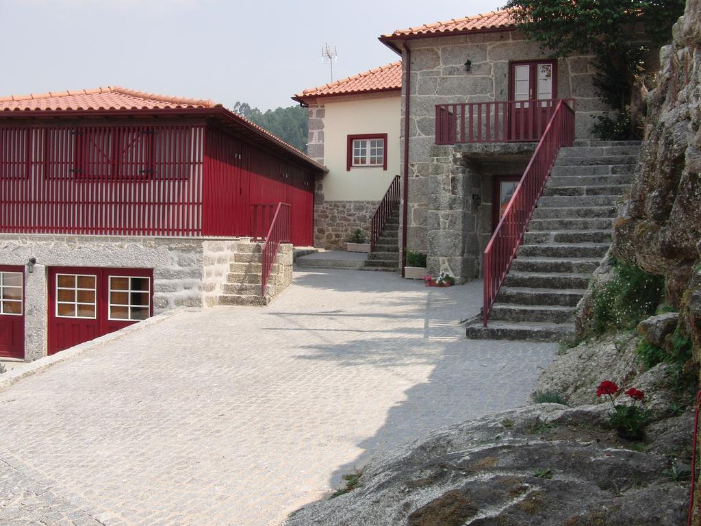 Quinta Do Riacho Villa Póvoa de Lanhoso Exterior foto